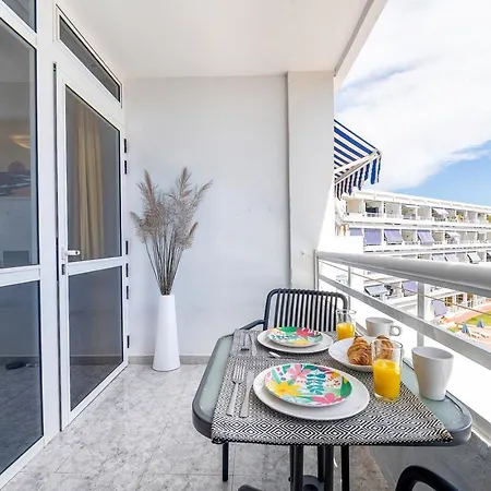 Apartment Dream Near Yumbo Playa del Ingles (Gran Canaria)
